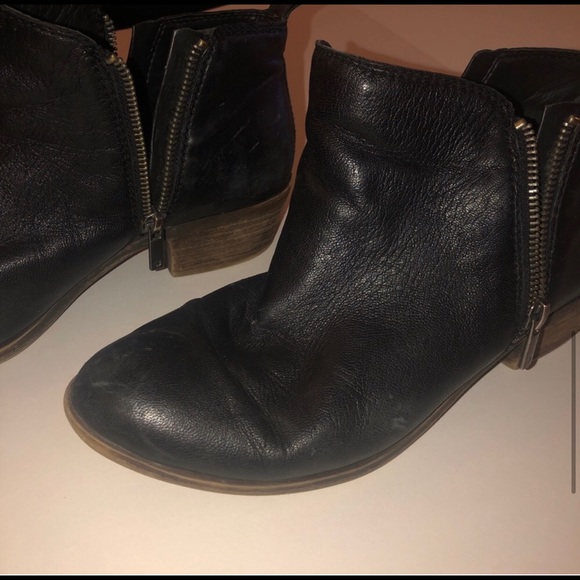 Lucky Basil Black Booties - Picture 7 of 8